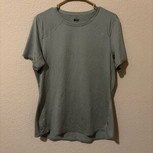REI Women’s Light Green Shortsleeved Performance Top, Size Large